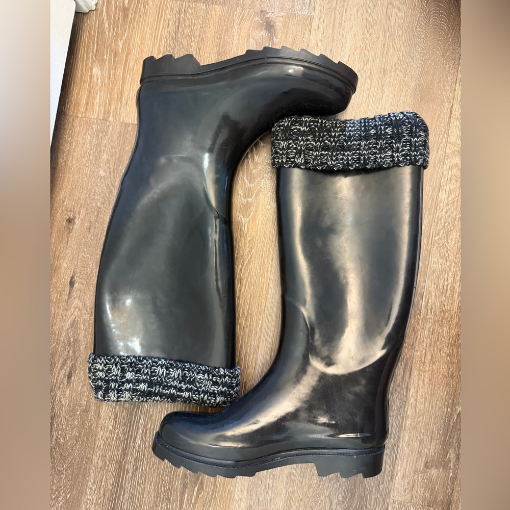 JustFab Rockie Fold Over Cuff Rain Boots in Black, Women’s Size 6 - Picture 4 of 8